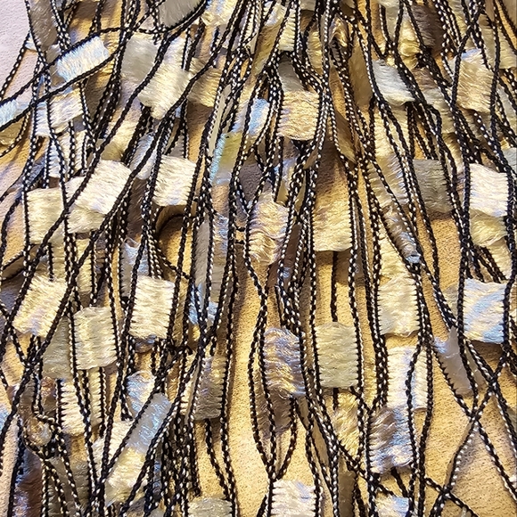 TRULY STUNNING HAND KNIT SHAWL!!! 🤎🖤🤎🖤 - Picture 12 of 12